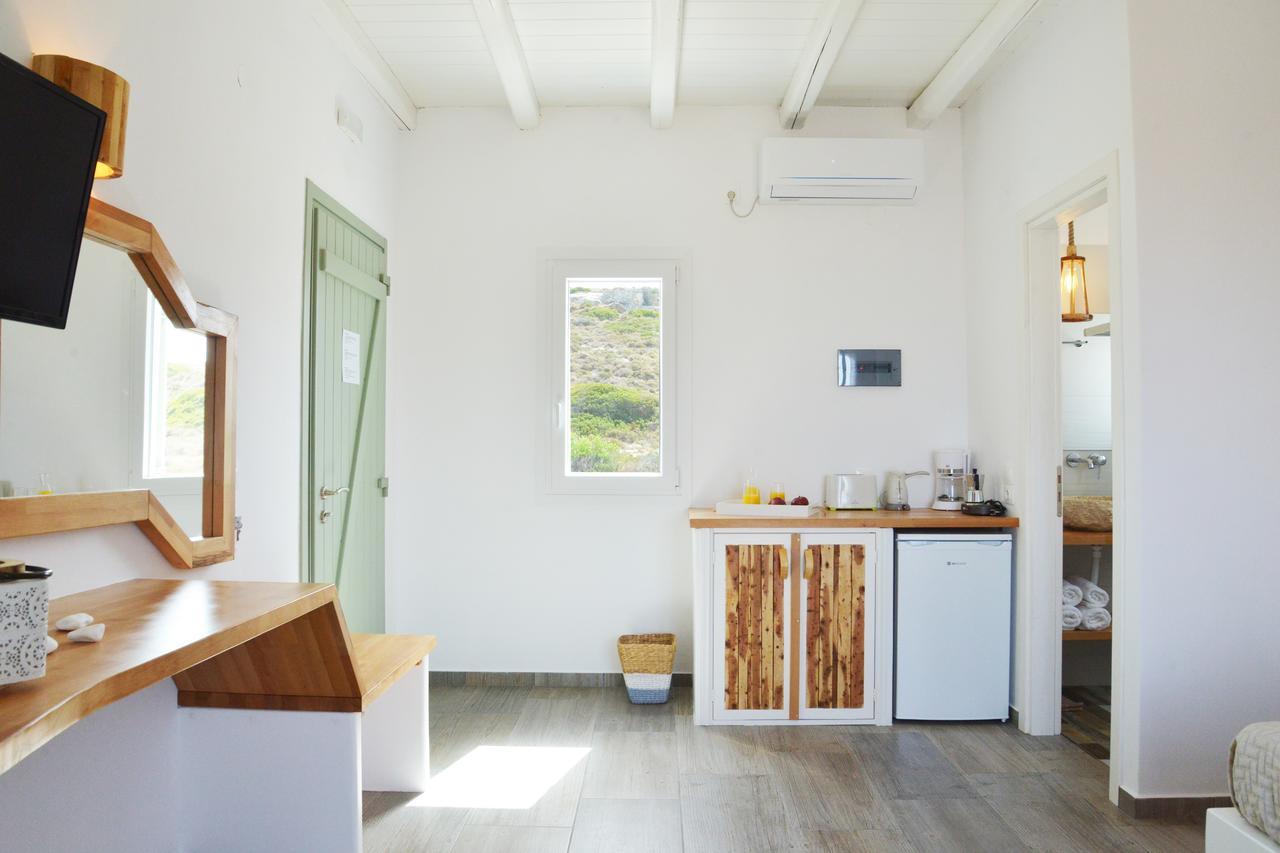 Hawk Stone Apartman Adámasz Kültér fotó